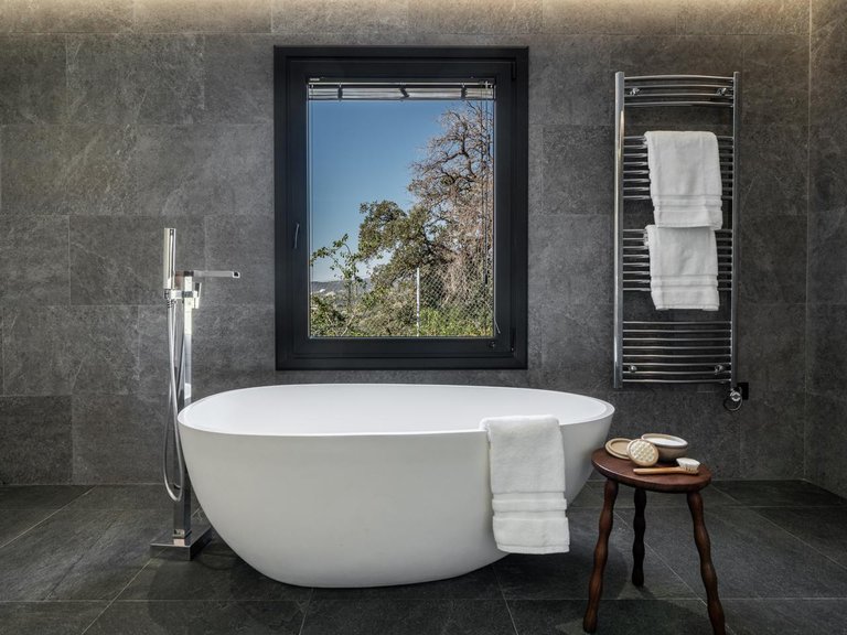 Villa for Sale in Resinera Voladilla, Malaga 31