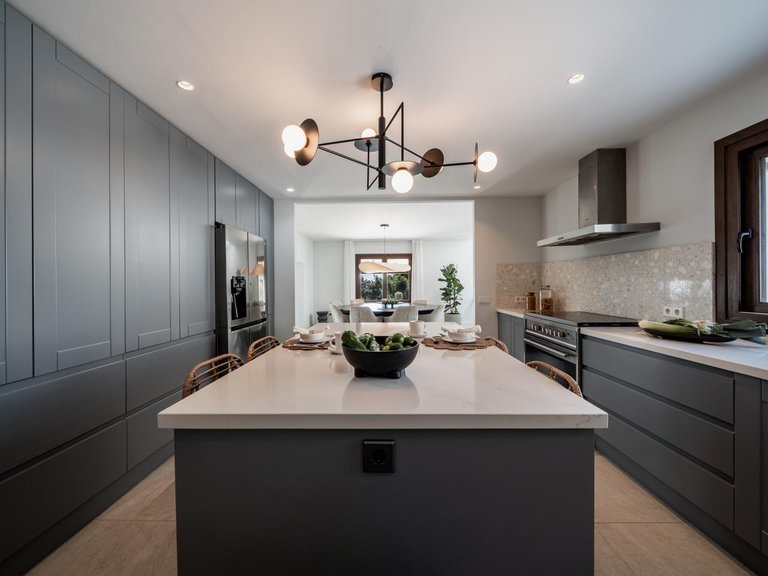 Villa for Sale in Resinera Voladilla, Malaga 8