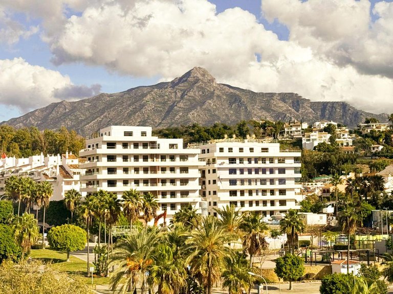 Apartment for Sale in Marbella, Malaga 14
