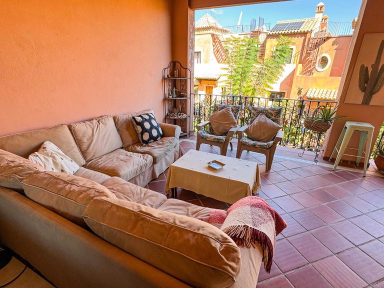 Villa for Sale in Estepona, Malaga 6