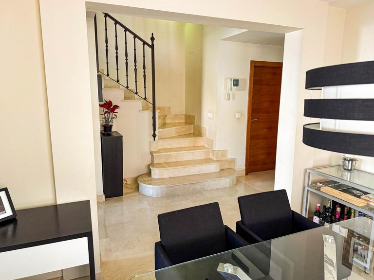 Villa for Sale in Estepona, Malaga 16