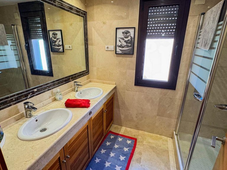 Villa for Sale in Estepona, Malaga 21