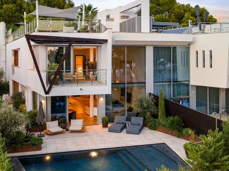 Villa for Sale in Marbella, Malaga 2
