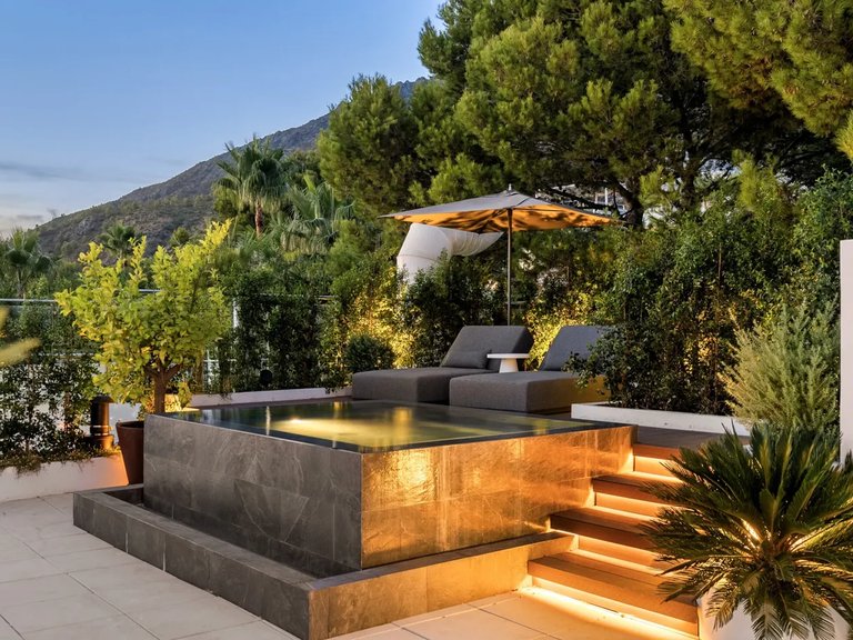 Villa for Sale in Marbella, Malaga 20