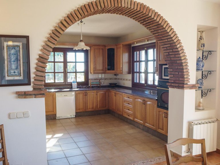 Villa for Sale in Estepona, Malaga 8