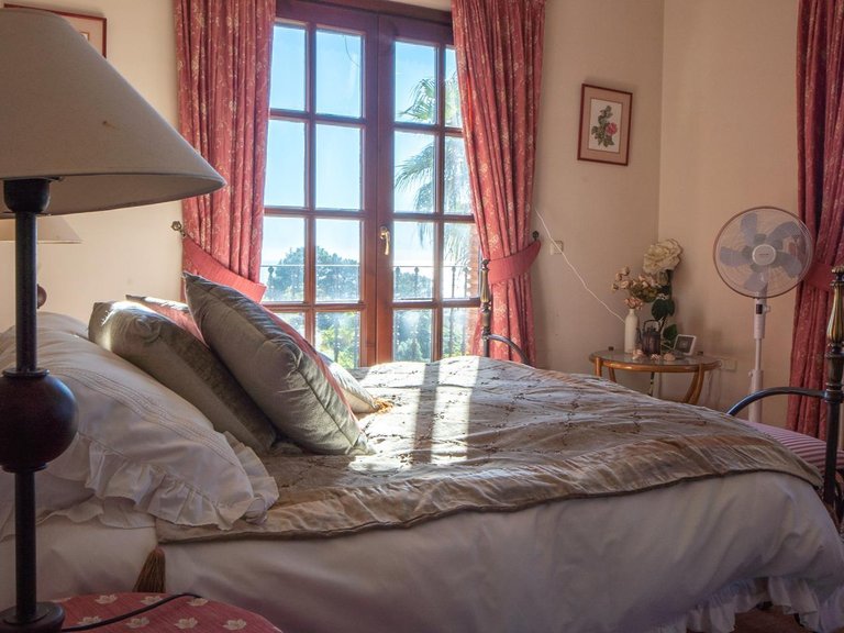 Villa for Sale in Estepona, Malaga 3