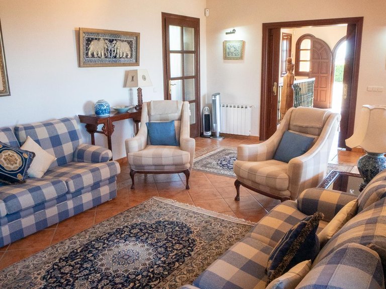 Villa for Sale in Estepona, Malaga 6