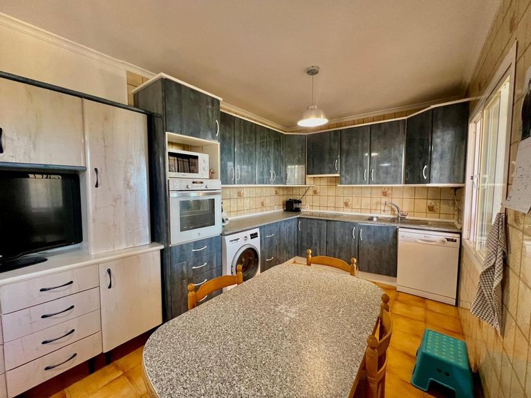 Villa for Sale in Estepona, Malaga 14