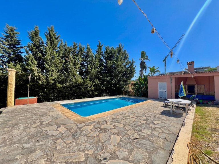 Villa for Sale in Estepona, Malaga 37