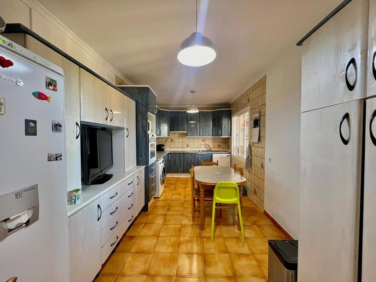 Villa for Sale in Estepona, Malaga 6