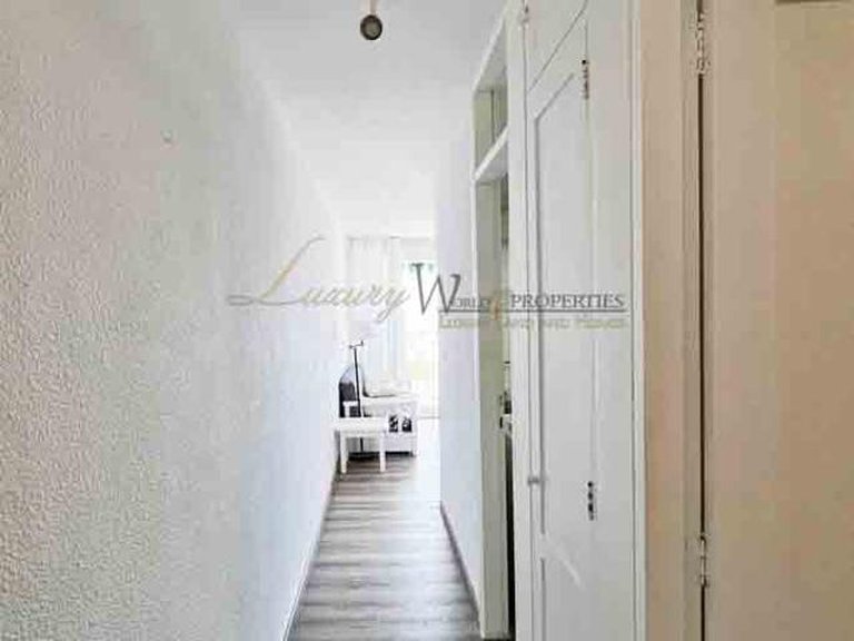 Apartment for Sale in Playa De Las Américas, Tenerife, España 10
