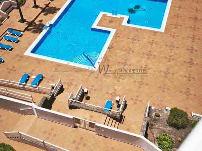 Apartment for Sale in Playa De Las Américas, Tenerife, España 4