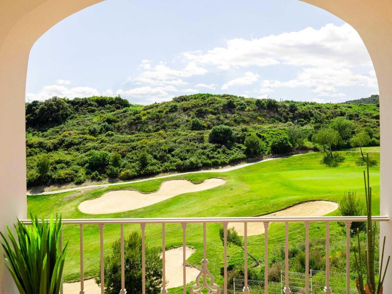 Villa for Sale in Estepona, Malaga 4