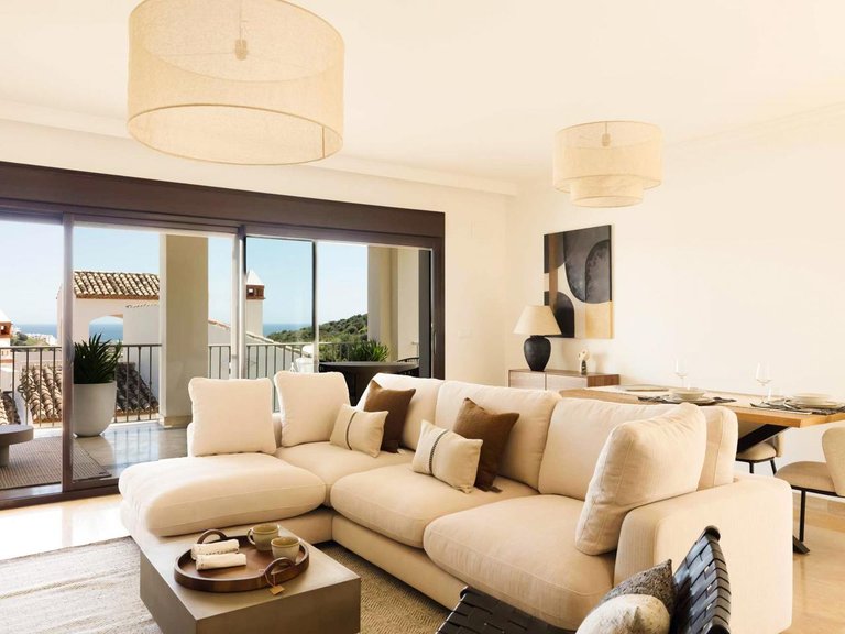 Villa for Sale in Estepona, Malaga 7