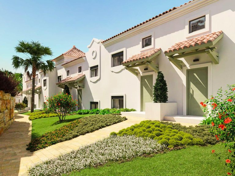 Town House for Sale in Estepona, Malaga 1
