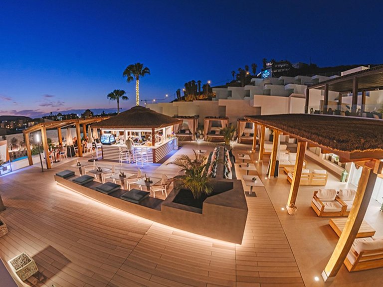 Apartment for Sale in Los Cristianos, Tenerife, España 7