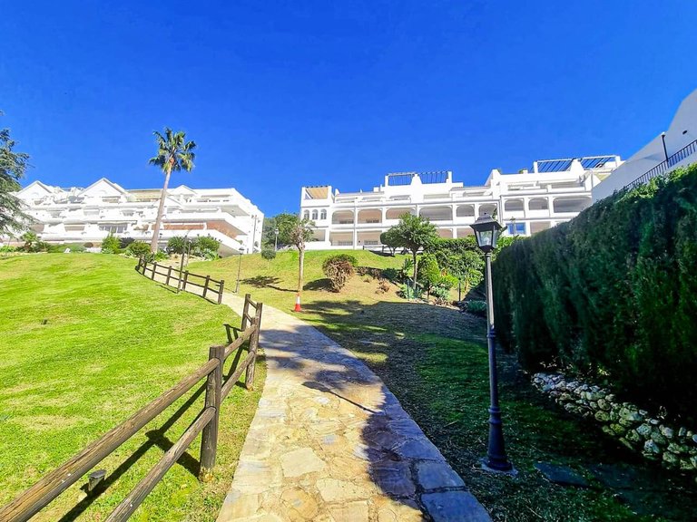 Apartment for Sale in Benahavís, Malaga 10