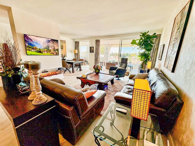 Apartment for Sale in Benahavís, Malaga 9