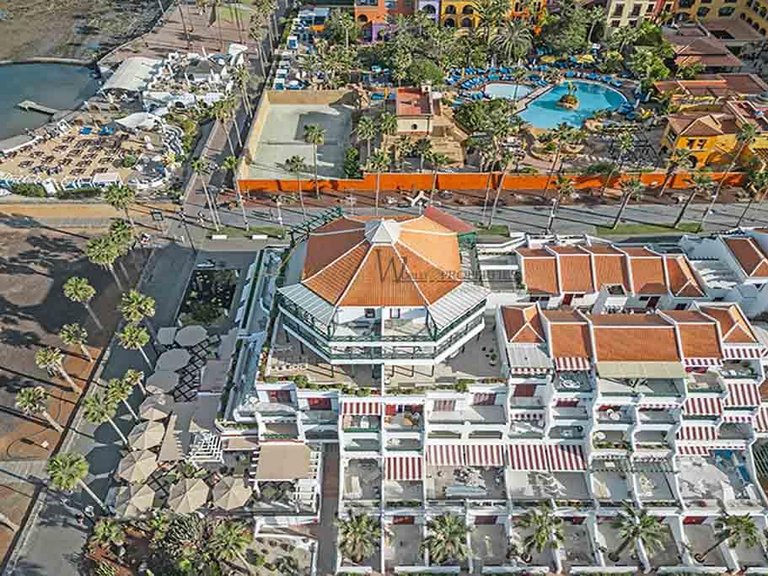 Apartment for Sale in Playa De Las Americas, Tenerife, España 15