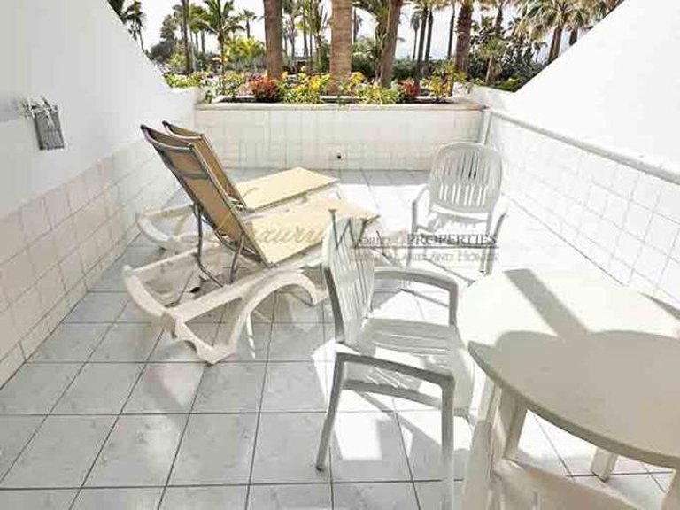 Apartment for Sale in Playa De Las Americas, Tenerife, España 1