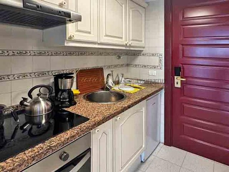 Apartment for Sale in Playa De Las Americas, Tenerife, España 8