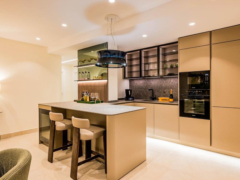 Apartment for Sale in Estepona, Malaga 8