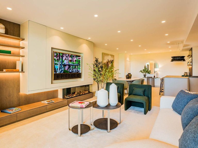 Apartment for Sale in Estepona, Malaga 11