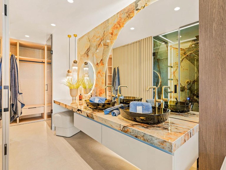 Apartment for Sale in Estepona, Malaga 17