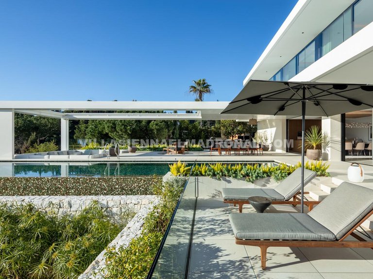 Villa for Sale in El Madroñal, Malaga 35