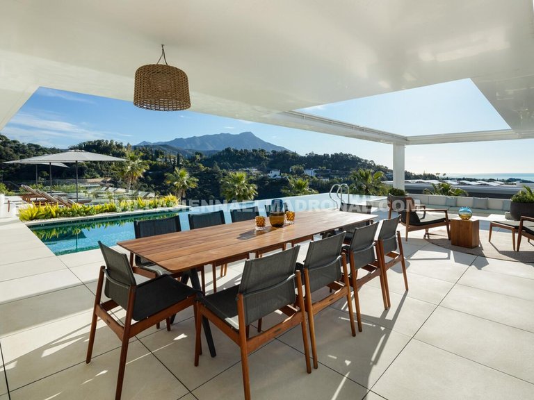 Villa for Sale in El Madroñal, Malaga 13