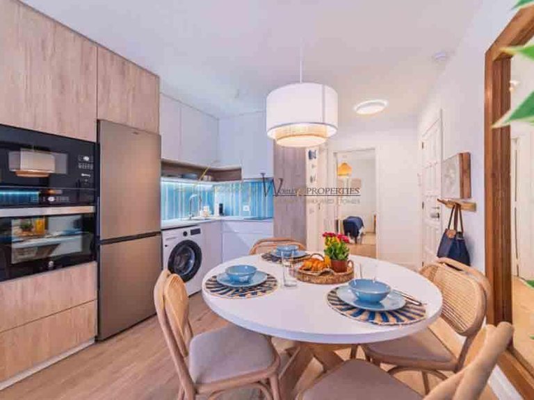 Apartment for Sale in El Medano, Tenerife, España 6