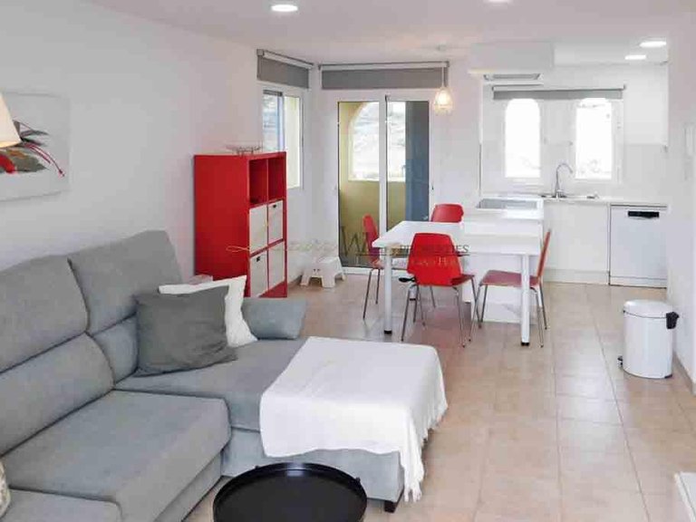 Apartment for Sale in La Caleta, Tenerife, España 5