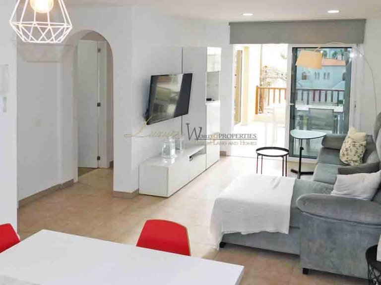 Apartment for Sale in La Caleta, Tenerife, España 9