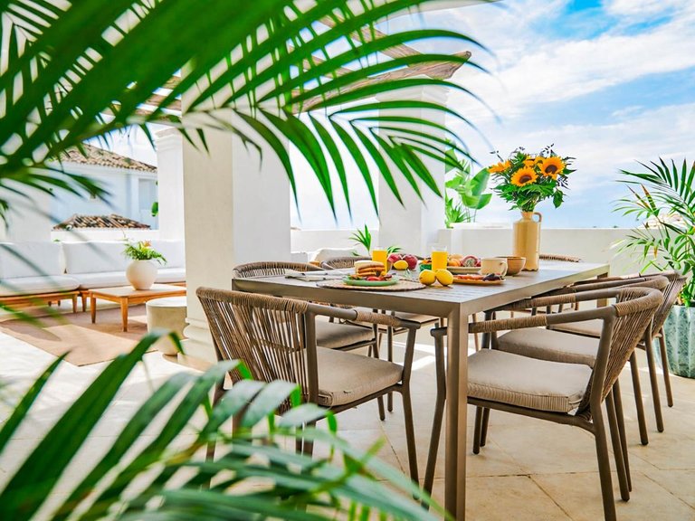 Apartment for Sale in Marbella, Malaga 1