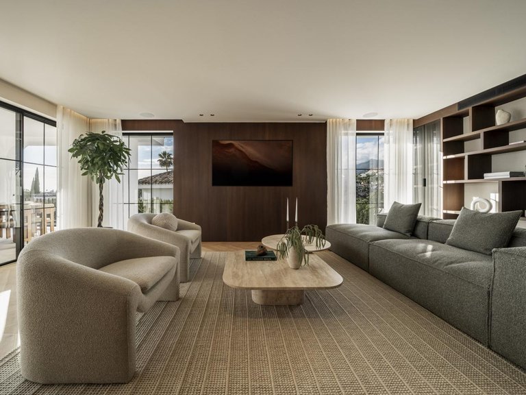 Villa for Sale in Marbella, Malaga 6