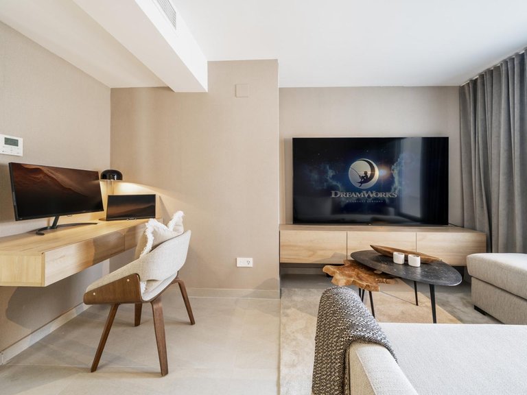 Villa for Sale in San Pedro Alcántara, Malaga 14