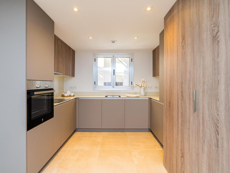 Penthouse for Sale in Estepona, Malaga 3