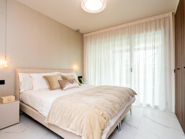 Penthouse for Sale in Marbella, Malaga 11