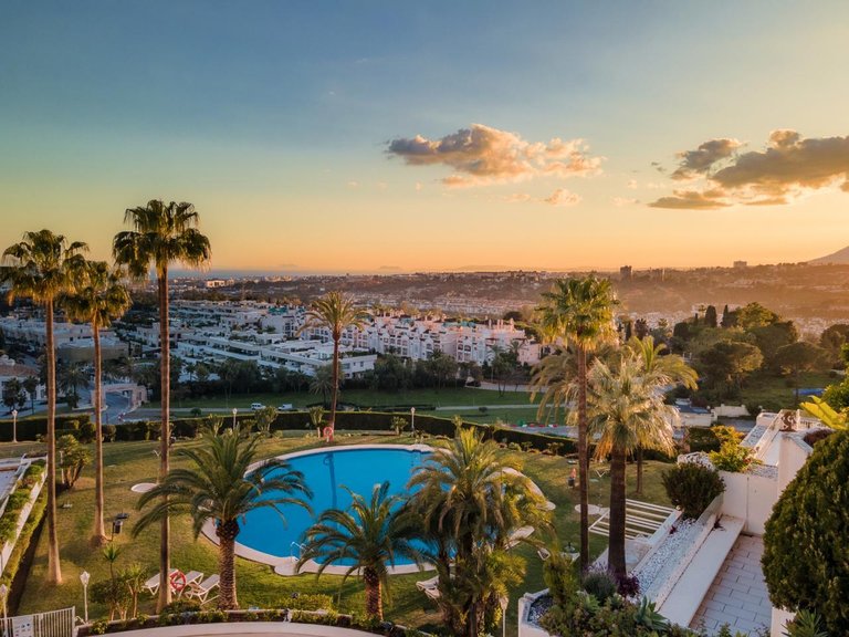 Villa for Sale in Marbella, Malaga 1