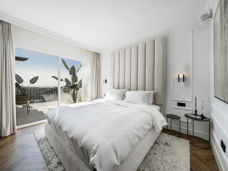 Apartment for Sale in Benahavís, Malaga 20