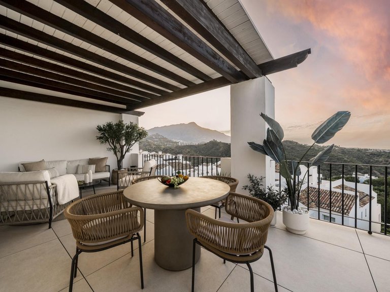 Apartment for Sale in Benahavís, Malaga 1