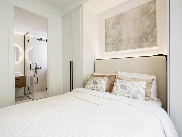 Apartment for Sale in Benahavís, Malaga 11