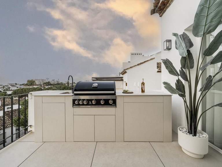 Apartment for Sale in Benahavís, Malaga 21