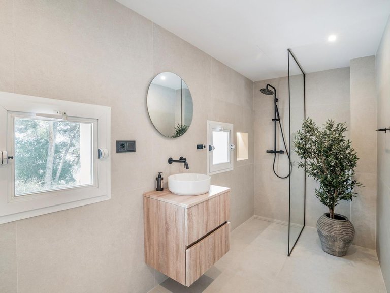 Apartment for Sale in Benahavís, Malaga 11