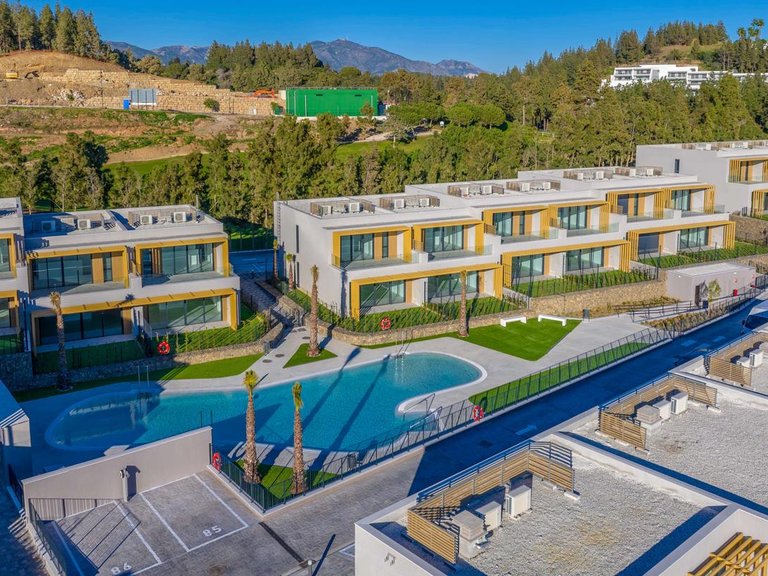 Town House for Sale in Mijas, Malaga 11