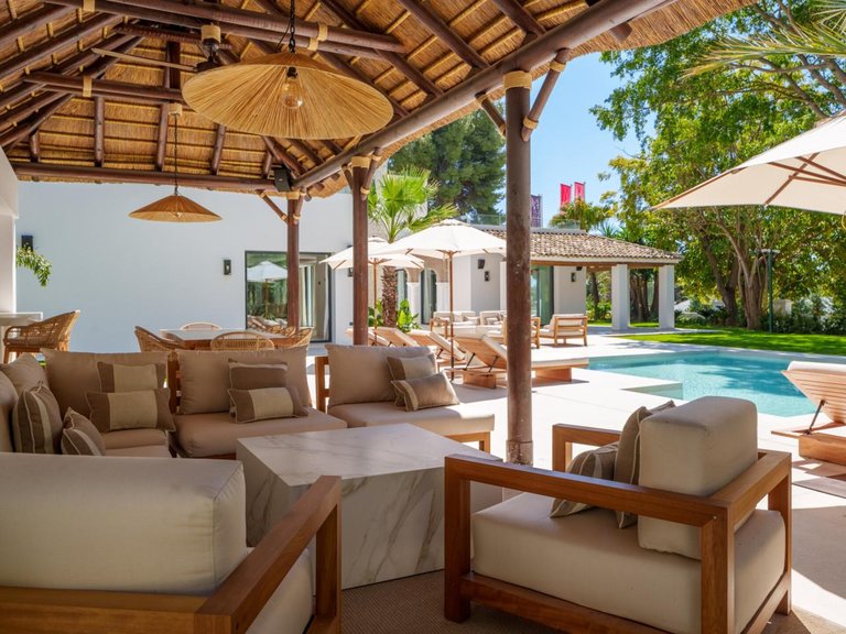 Villa for Sale in Marbella, Malaga 34