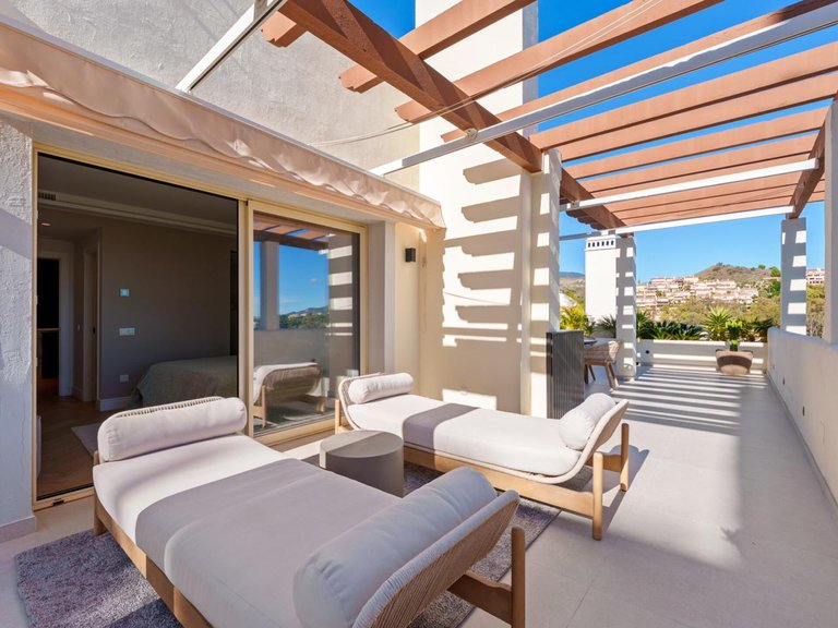 Penthouse for Sale in Marbella, Malaga 43