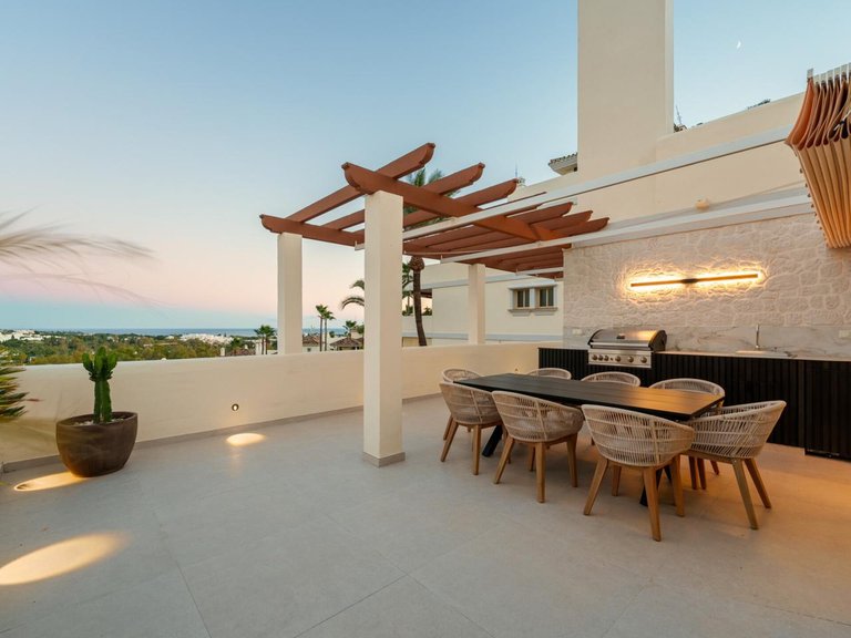 Penthouse for Sale in Marbella, Malaga 26