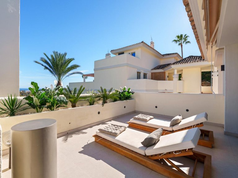 Penthouse for Sale in Marbella, Malaga 42