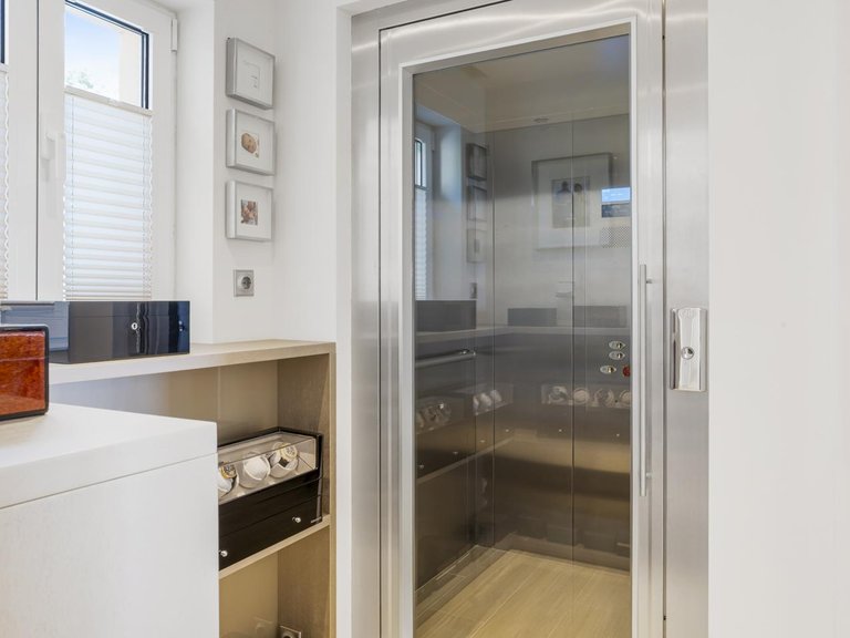 Penthouse for Sale in Benahavís, Malaga 50
